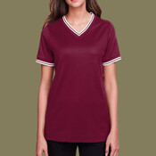 Women's CrownLux Performance® Plaited Tipped V-Neck Shirt