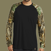 Realtree ® Colorblock Performance Long Sleeve Tee